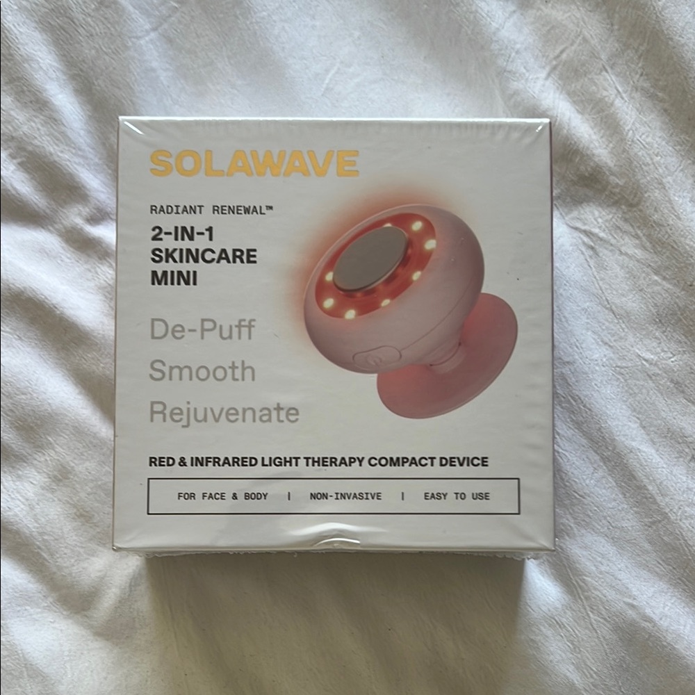 Solawave Radiant Renewal 2-in-1 Skincare Mini - Pink